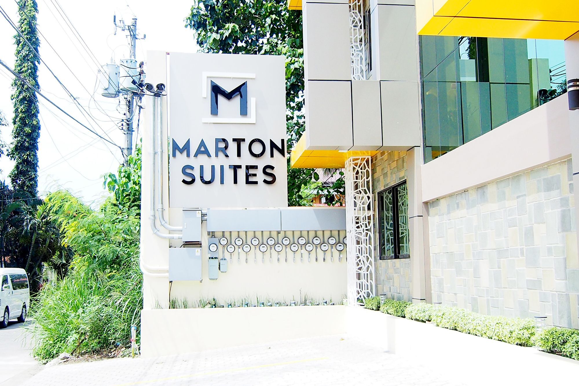 Marton Suites Davao City Exterior foto